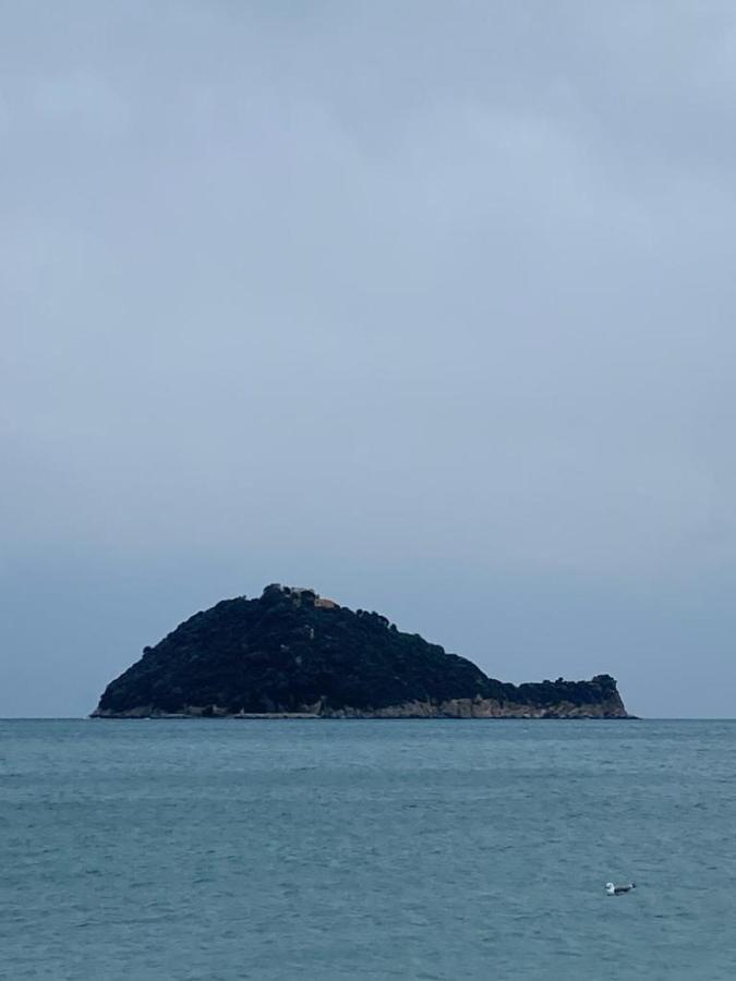 Appartamento Vista Mare Albenga Dış mekan fotoğraf