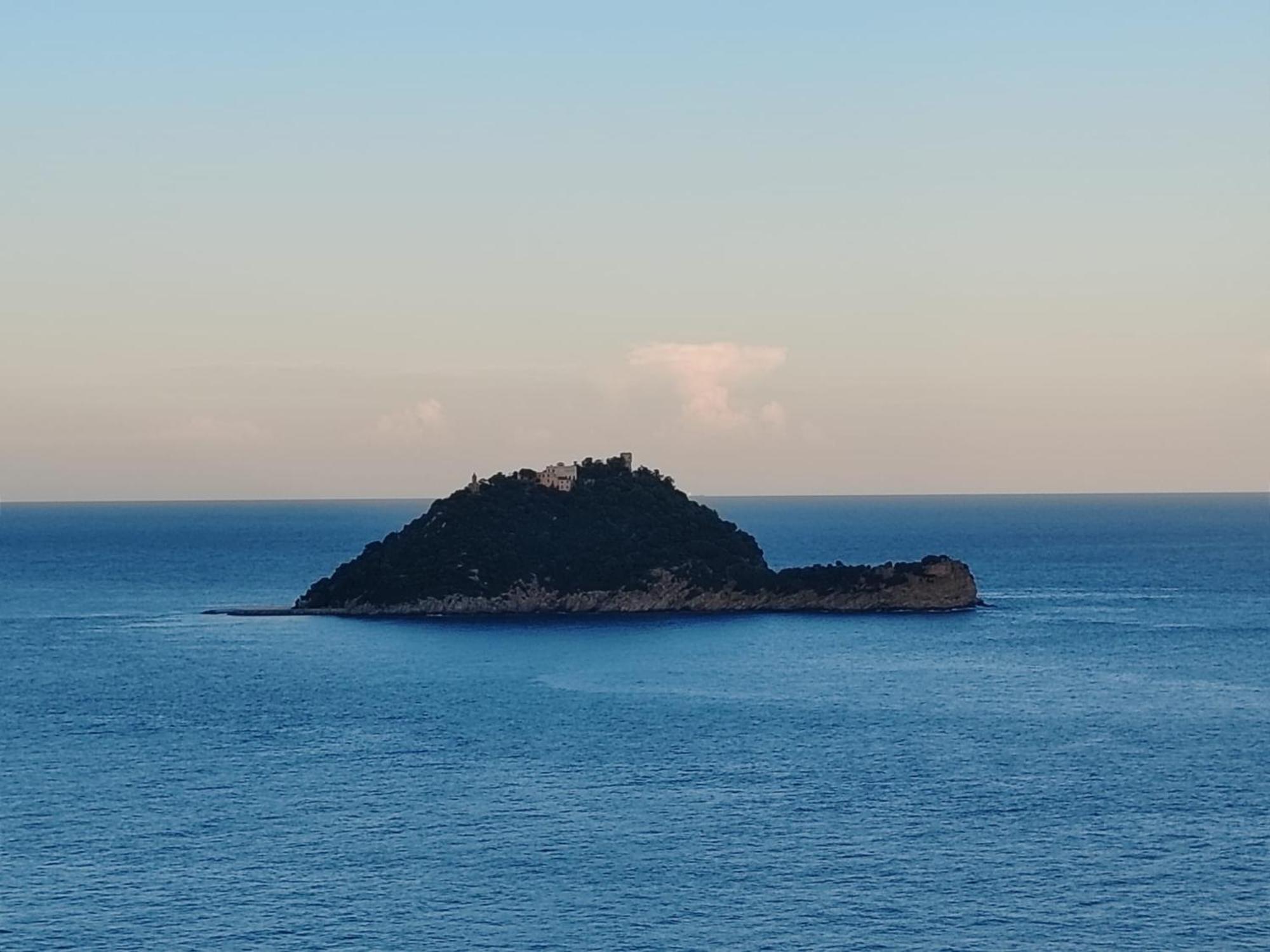 Appartamento Vista Mare Albenga Dış mekan fotoğraf